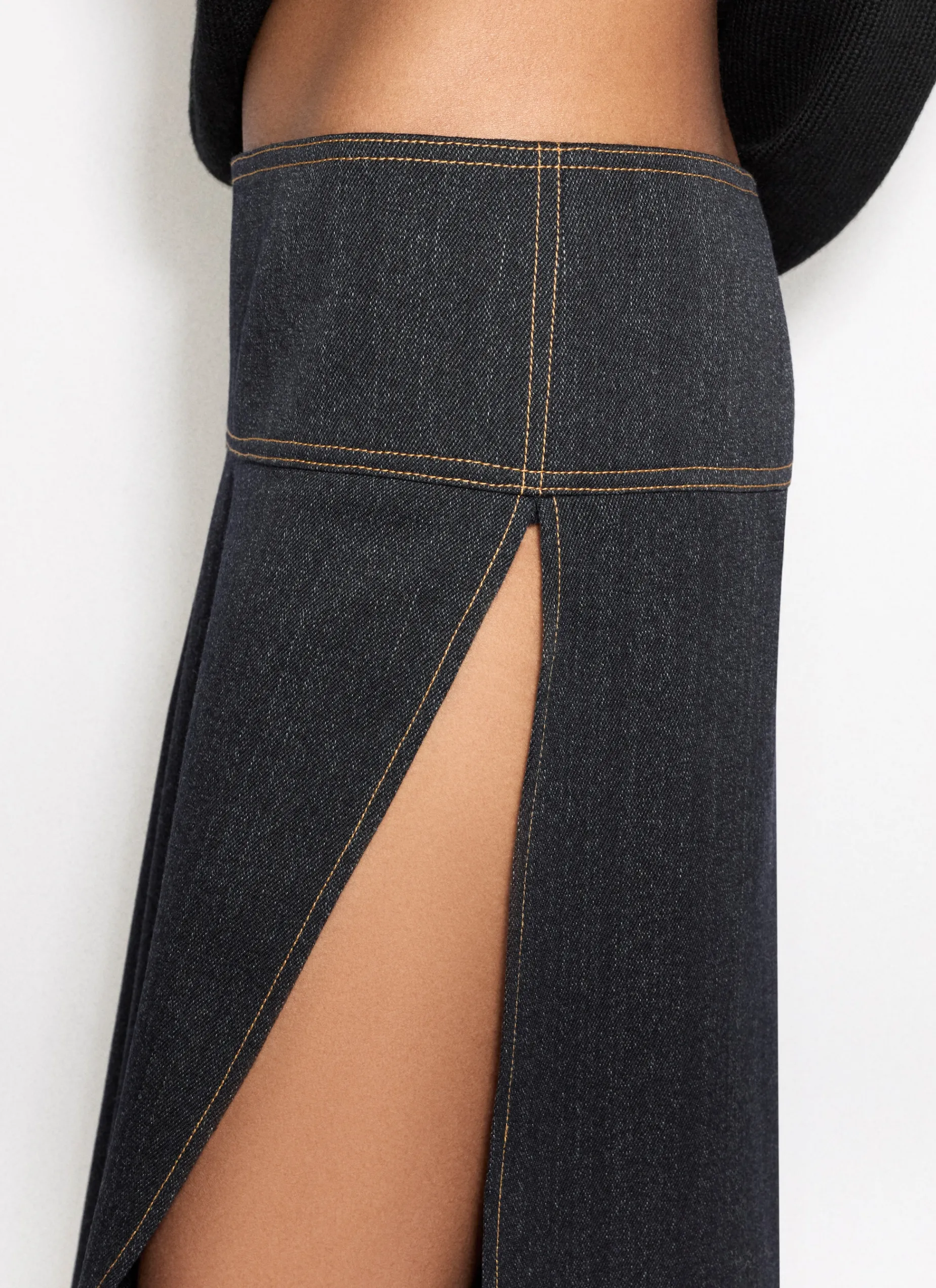 ASYMMETRICAL SKIRT IN WOOL DENIM