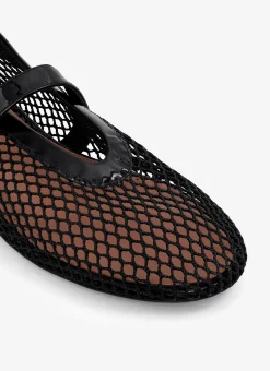 BALLET FLATS IN FISHNET