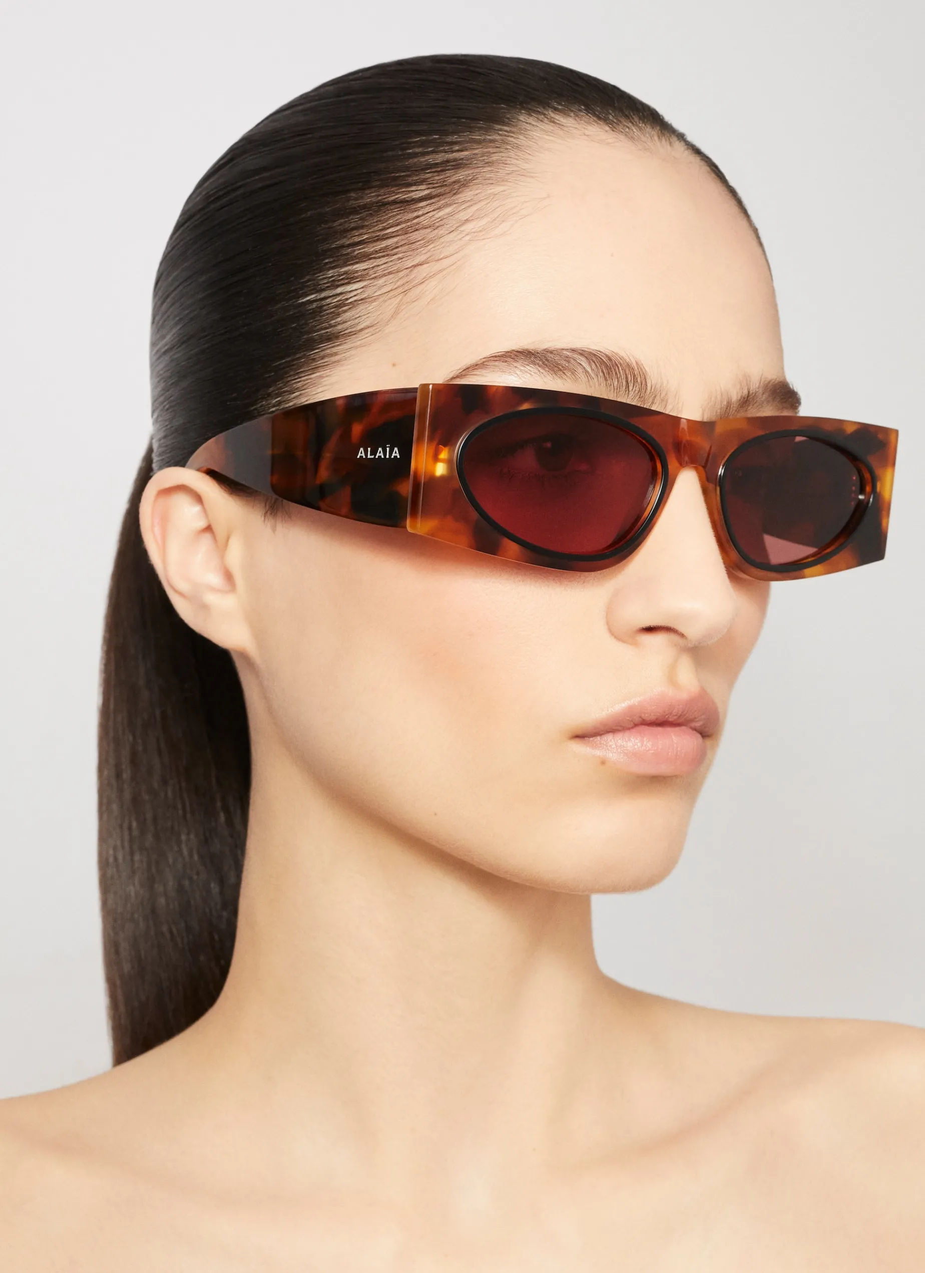 CAT EYE SUNGLASSES