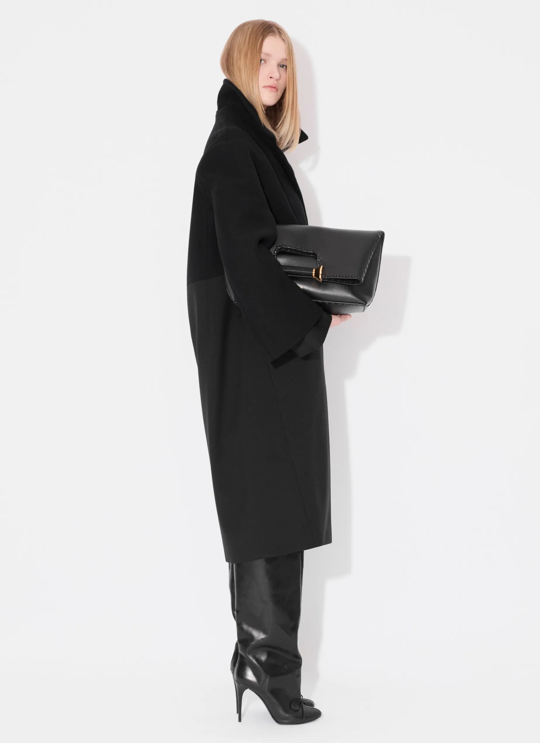 COLLAR COAT
