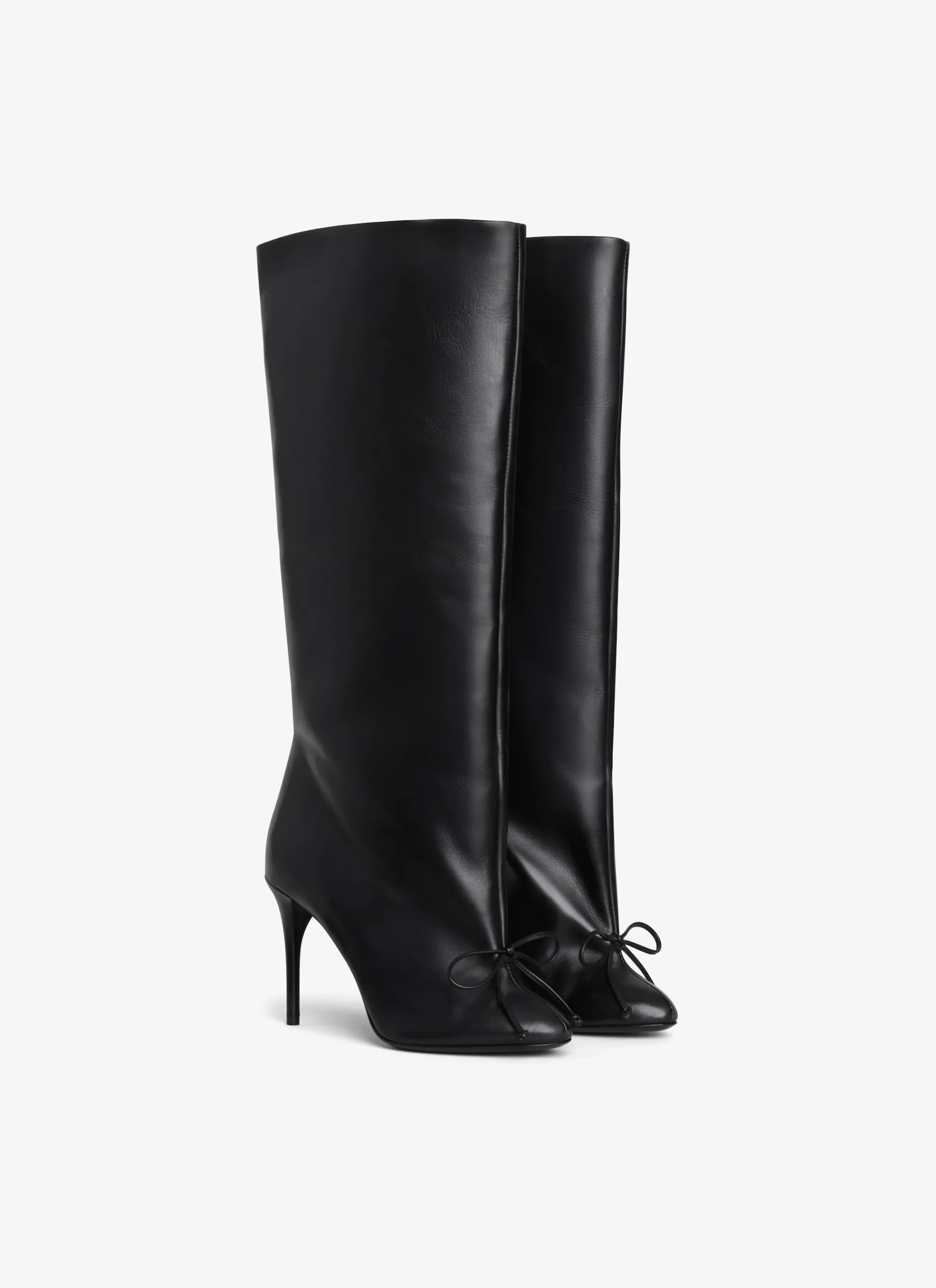 DECOLLETE HIGH BOOTS IN CALFSKIN