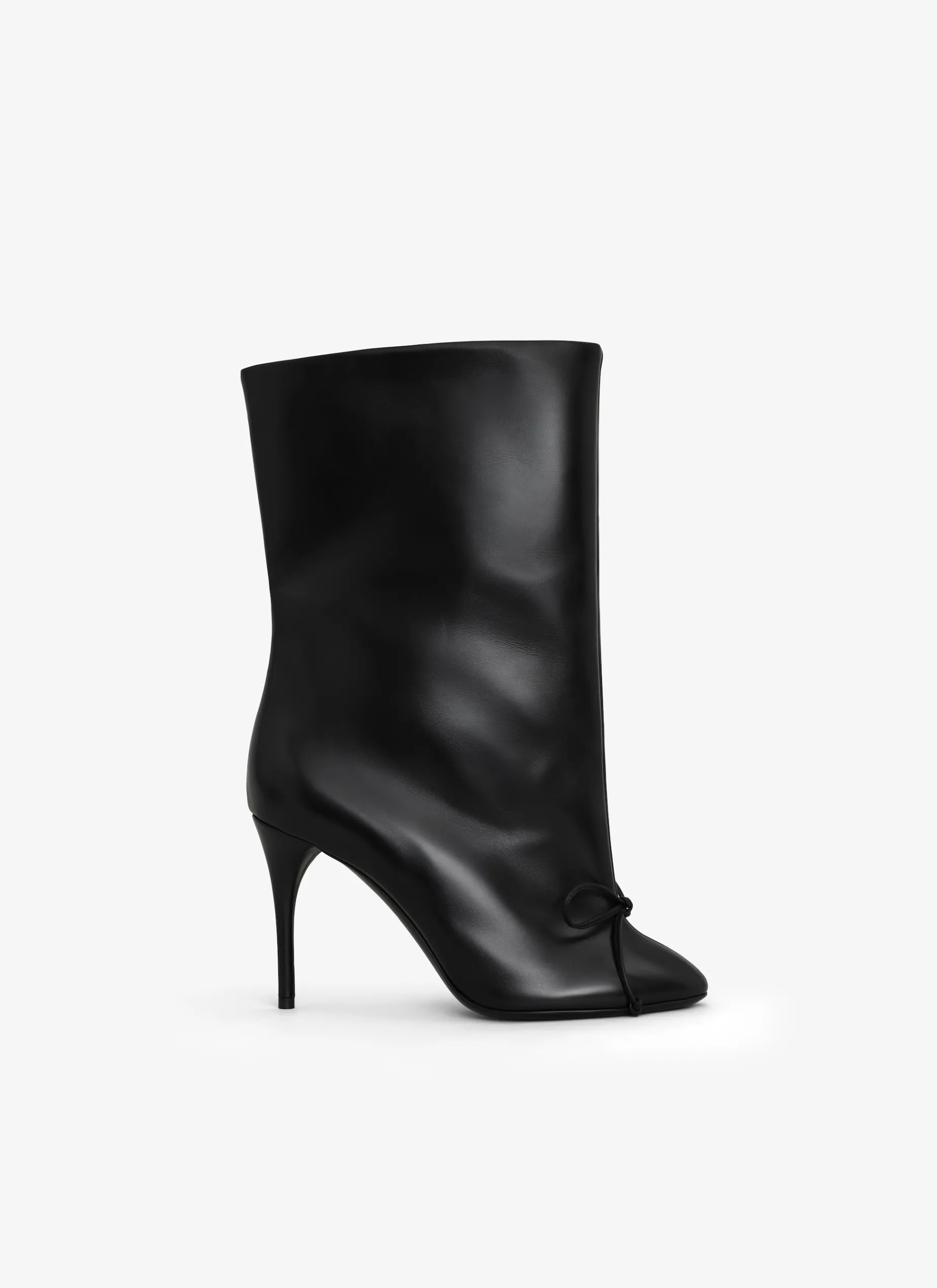 DECOLLETE LOW BOOTS IN LAMBSKIN