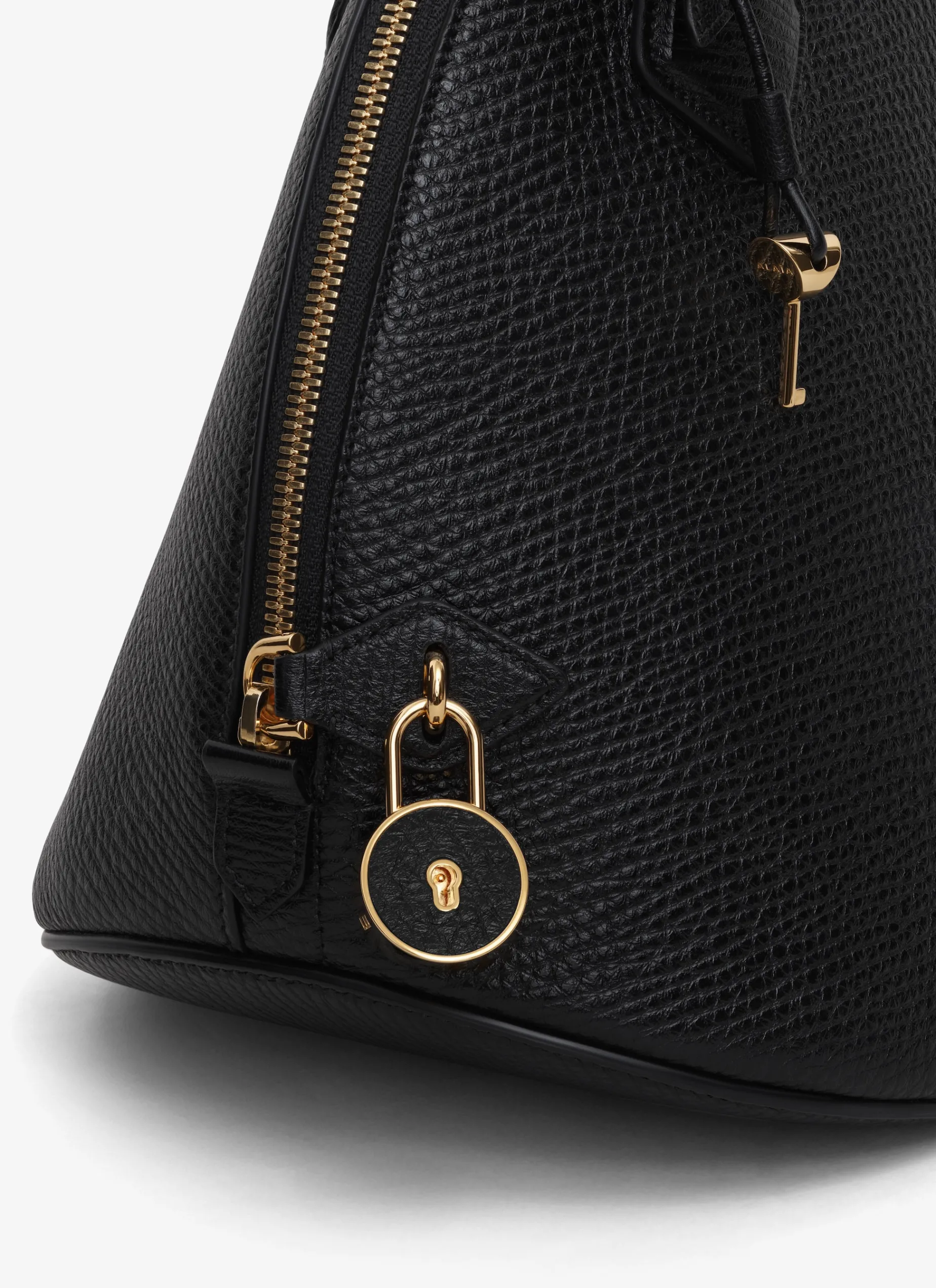 DOME 32 BAG IN CALFSKIN