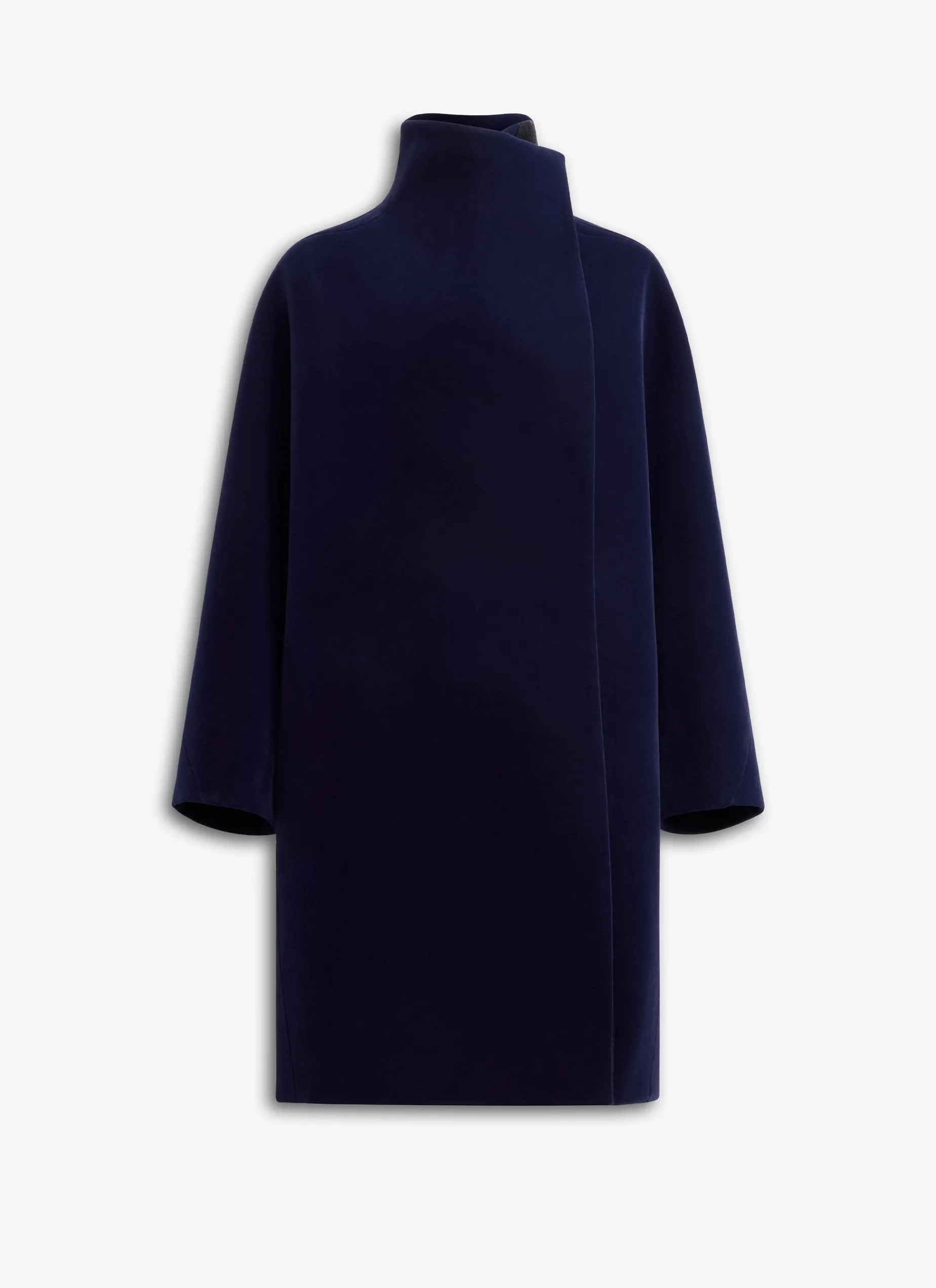 ROUND COAT
